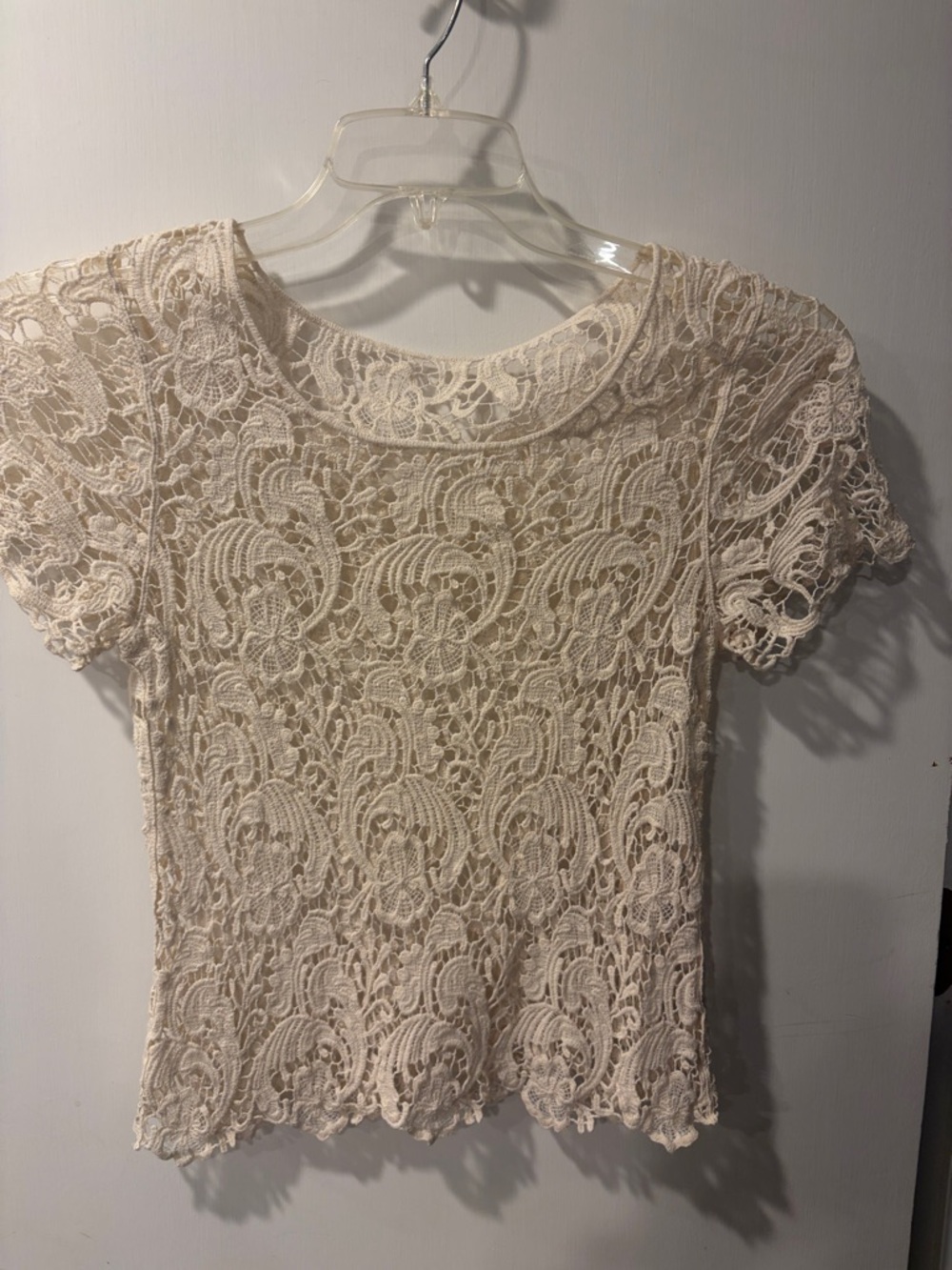 Women's Cream Lace Short-Sleeve Top Size Small
